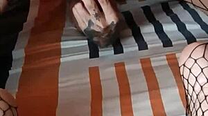 Foot Fetish Fucking and Cumming on Feet!