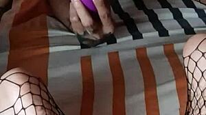 Foot Fetish Fucking and Cumming on Feet!