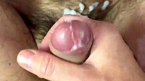 Big dick gay amateur gets face fucked and breeds in this video