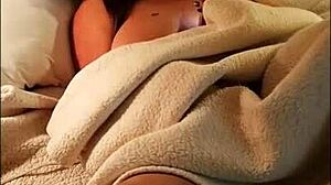 Mom's jerking off while watching her young friend do the same 😏. So hot!