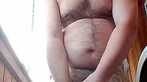 A GAY MAN FROM RUSSIA MASTURBATES AND EATS HIS OWN FRESH SPERM