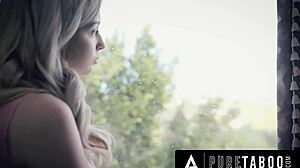 Ух, очух Деррик Пирс ме јебе чврсто... упс!