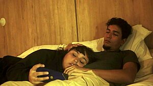 Mi Hermanastro Aprovecha y Me Folla Duro!