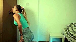 i received a gift from the neighbor and swallowed it quickly