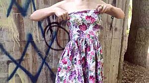 Public Blowjob From A Beauty In A Dress Showed Itself