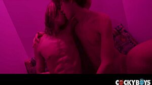 Leo Louis Fucks Sean Ford's Power Bottom!