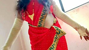 कामवाली कांताबाई उर्फ मुस्कान भाभी कि मकान मालिक ने थुक लगाकर गांड और चुत चोदी