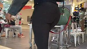 Damn! Yoga Pants Season Shows Off That Big Candid Ass!