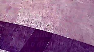 termino follando con chica infiel latina en centro comercial, doggystyle y blowjob publico!