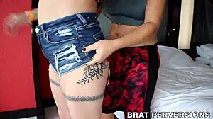 Why are dyke kisses the best? Watch punk brunettes spreading and kissing.