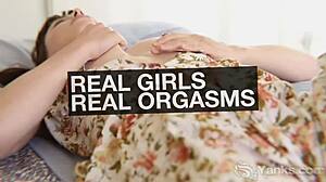 yanks twila moon's fruity outdoor solo play