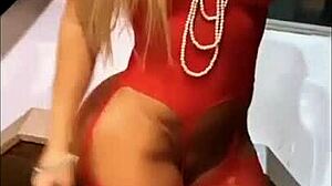 Hot Blonde With Big Tits And Ass