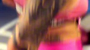 Fetish play at the gym with a buttplug for extra spice