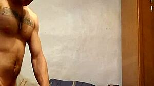 Amateur Wife Discovers Squirting With Stranger, Not Husband