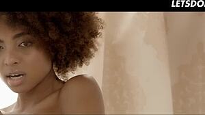 luna corazon seduces nick ross with muff diving and fucking