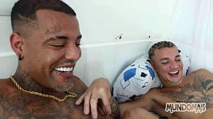 suruba de casais with big cocks bareback