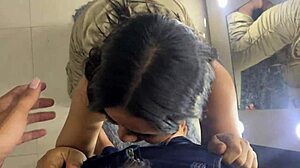 La novia de mi mejor amigo entra a mi cuarto a chuparme la verga