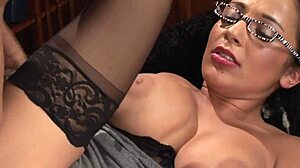 The delivery man makes a horny chief cum several times before finally jizzes on her boobs and face