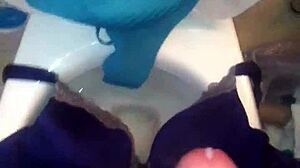 Step Sister in 40DD Bra Gets Cumshot