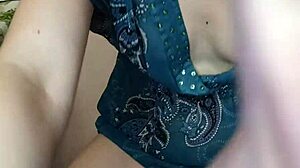 Look At This Body Masturbating Closeup!