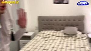 jeque arabe es complacido por su asistente personal burningblue and valentinaphanter by pantherarg