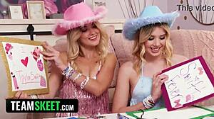 three best friends obsessed with taylor swift