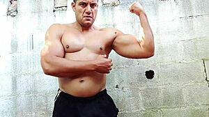 Yuri Gaucho, the Brazilian bear, gives a handjob leading to huge cumload.