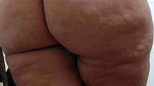 Bigassblonde's chat content with Latina MILF and more