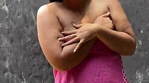 Beautiful amateur dances for her neighbor in exchange for money