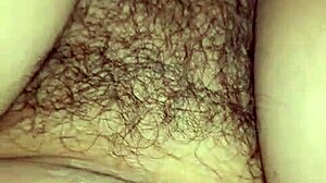 The most delicious slut enjoys getting her pussy while selling nasi uduk