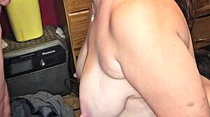 Old milf's golden shower fetish