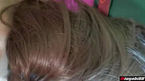 thai beauty sucks dick fingers pussy fucks hard