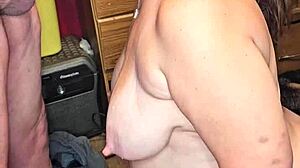 Old milf's golden shower fetish