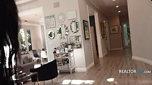 House hunting heat leads to lingerie treat 😏