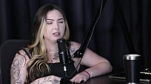 Morena Safada Does Stripper After Talking About Live Demands And Joins Suruba Without Consent