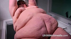 Ivy Davenport's jiggle show in high definition