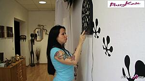 Deutsche Mutter Trickst Stief Sohn Aus Und Fickt Ihn Beim Spieleabend