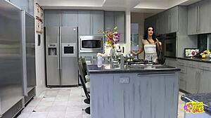 When housesitting gets boring, the brunette invites her friend over for fun