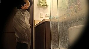 Real spy cam of a UNAM professor Milet pissing