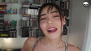 i sucked jade's pussy and she twerked for me in this long episode