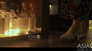 asian model su yu tang asks for cum in stockings