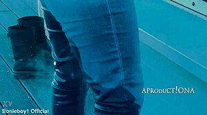 Aleya Sun Wetting Jeans in the Shopping Mall