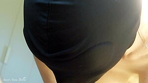 Damn! Slow Teasing Tongue on Big Shaft with Hot Cumshot!