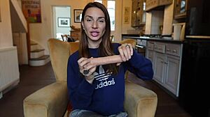 Does Girth Matter In Sex? Roxy Fox Explains It All!