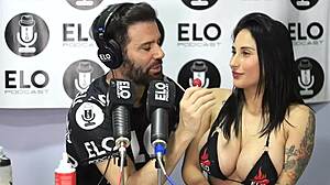Entrevista with Elo Podcast Turns Spicy with Jenifer Play in Hot 3some