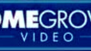 Lucky Dude Has Threesome with Scarlett Taylor and Naomi?