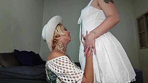 As Meninas Da Roça Chupando Pica Na Sede De Porra E Pediram Rola No Cuzinho As Duas