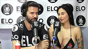 Entrevista with Elo Podcast Turns Spicy with Jenifer Play in Hot 3some