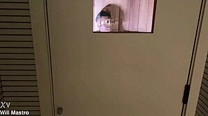 Encontrei pelada na sauna e meti o mastro