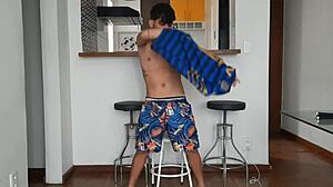 allie pjtx licks tits